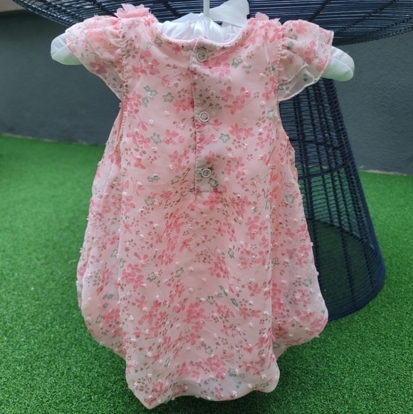 Baby Girl 3–6M Lot w/ Organic Tanks, Graphic Onesies & Floral Outfit | NWT - Picture 8 of 9